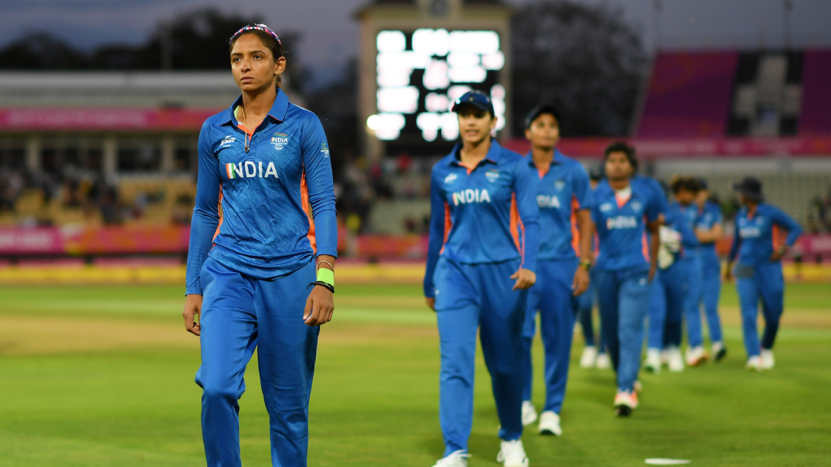 T20 World Cup: Harmanpreet's Indian Team Suffer 11 Run Loss to England