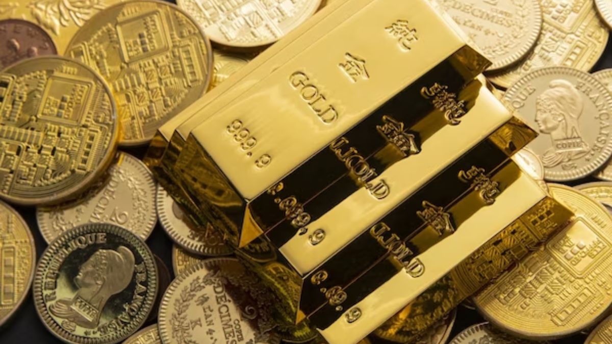 Gold prices takes a dip: Investors brace for impact of stronger dollar and hawkish fed