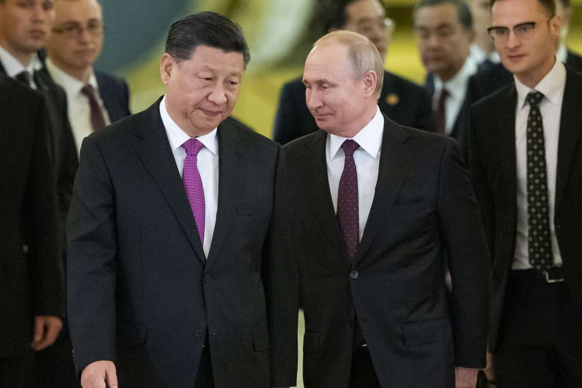 China's Jinping lands in Moscow amid high hopes of brokering 'Russia-Ukraine peace deal'