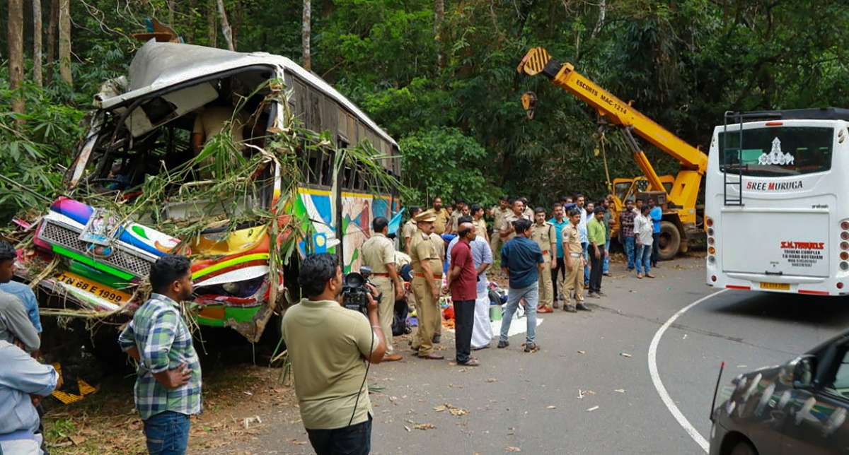 Tragis!  64 Peziarah Sabarimala terluka saat bus jatuh ke ngarai di Pathanamthitta Kerala