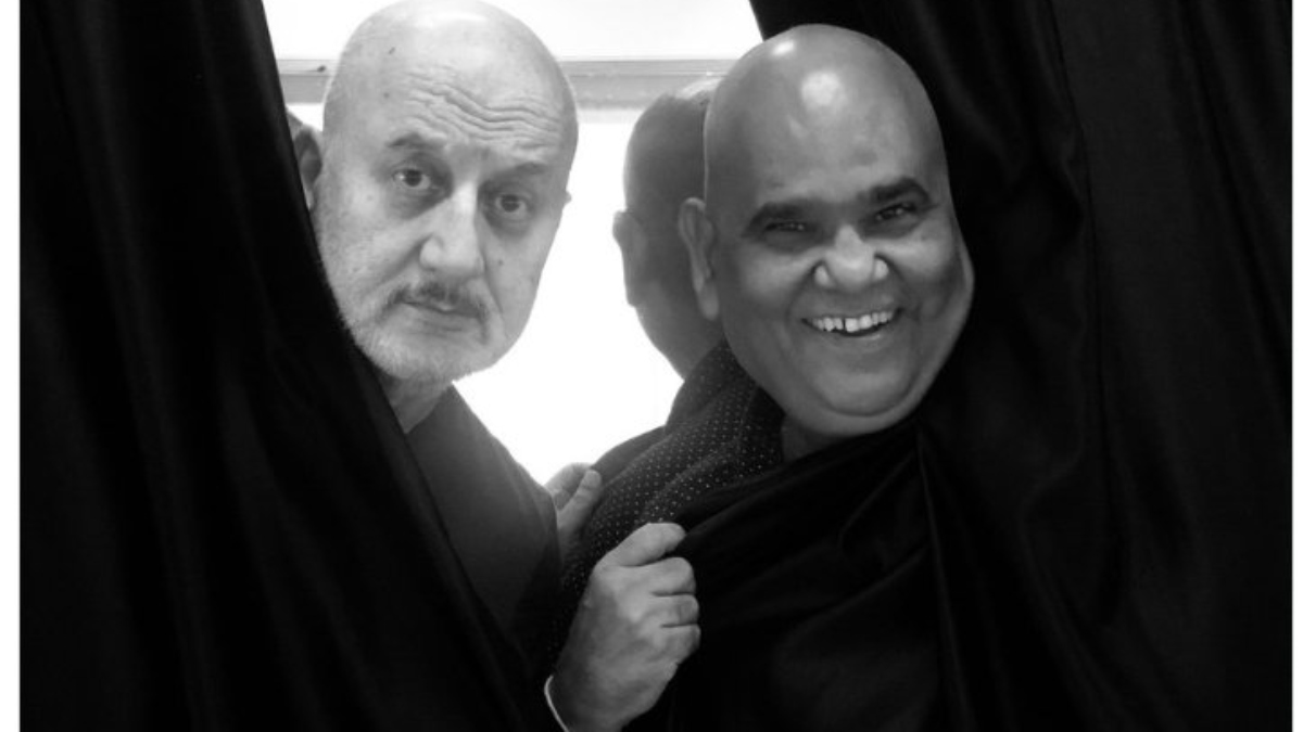 Anupam Kher bids emotional goodbye to Satish Kaushik in heartfelt video letter: 'Have to move on...'