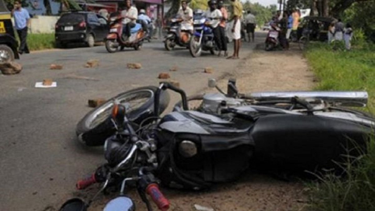 Maharashtra: 4 Killed Including 2 Children In Collision Between Bikes ...