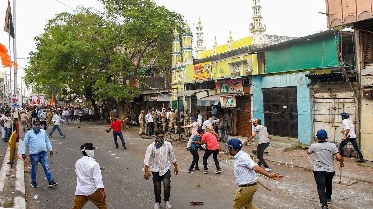 Rama Navami procession largely 'peaceful' across India, clashes in Howrah | DETAILS