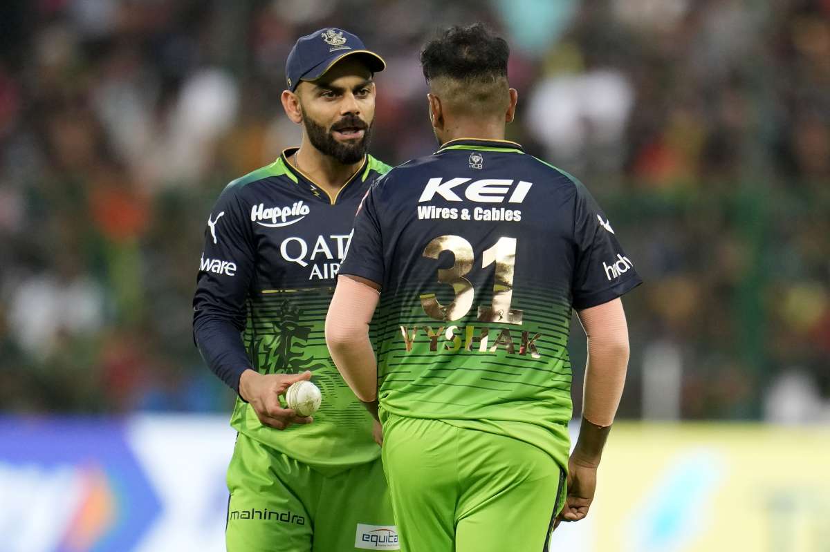 virat-kohli-may-get-slammed-with-ban-if-rcb-continue-to-maintain-slow