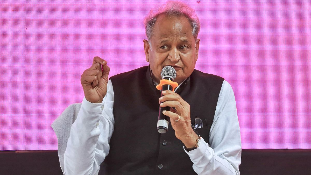 Don't be distracted by politics: Ashok Gehlot to Cong workers amid blow from Sachin Pilot