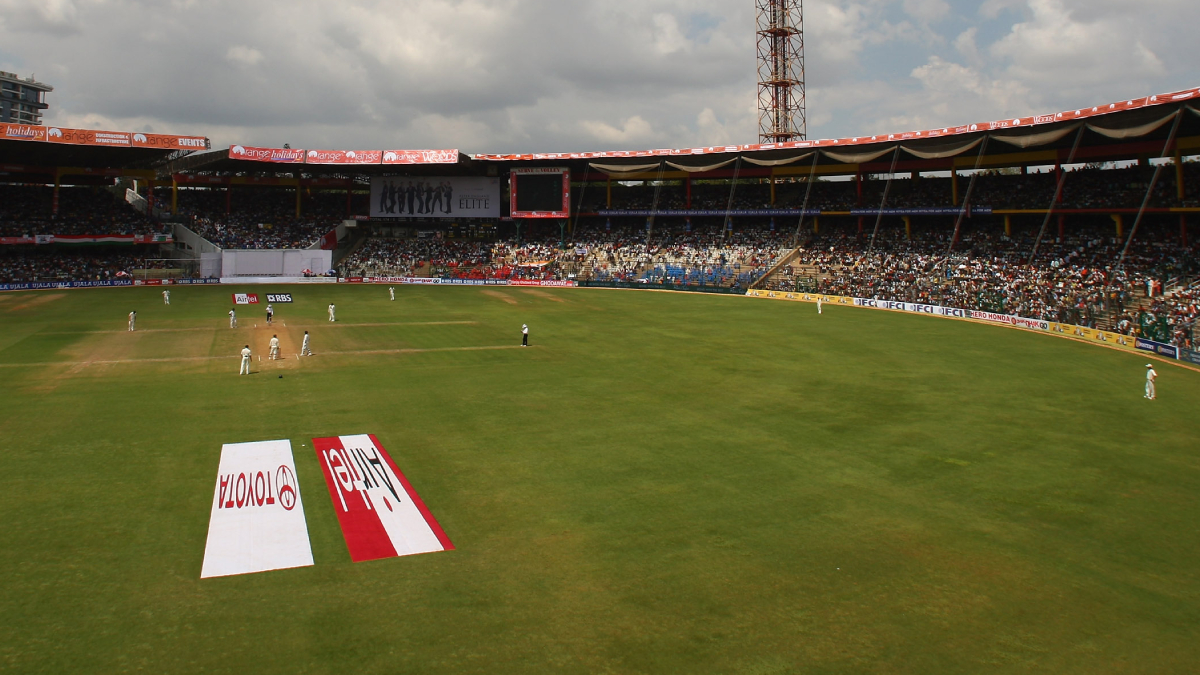 Rcb Vs Kkr Pitch Report To Records Here S Everything To Know About Chinnaswamy Stadium