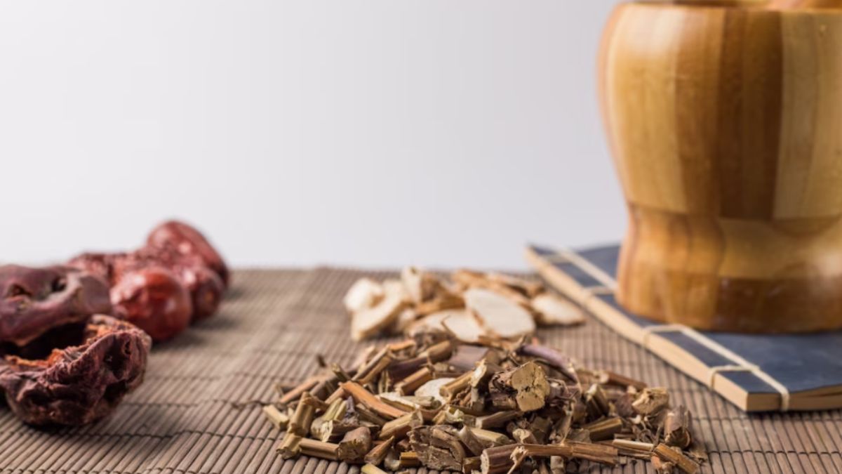 Hair loss treatment: Promote hair growth and prevent hair loss with these five chinese herbs