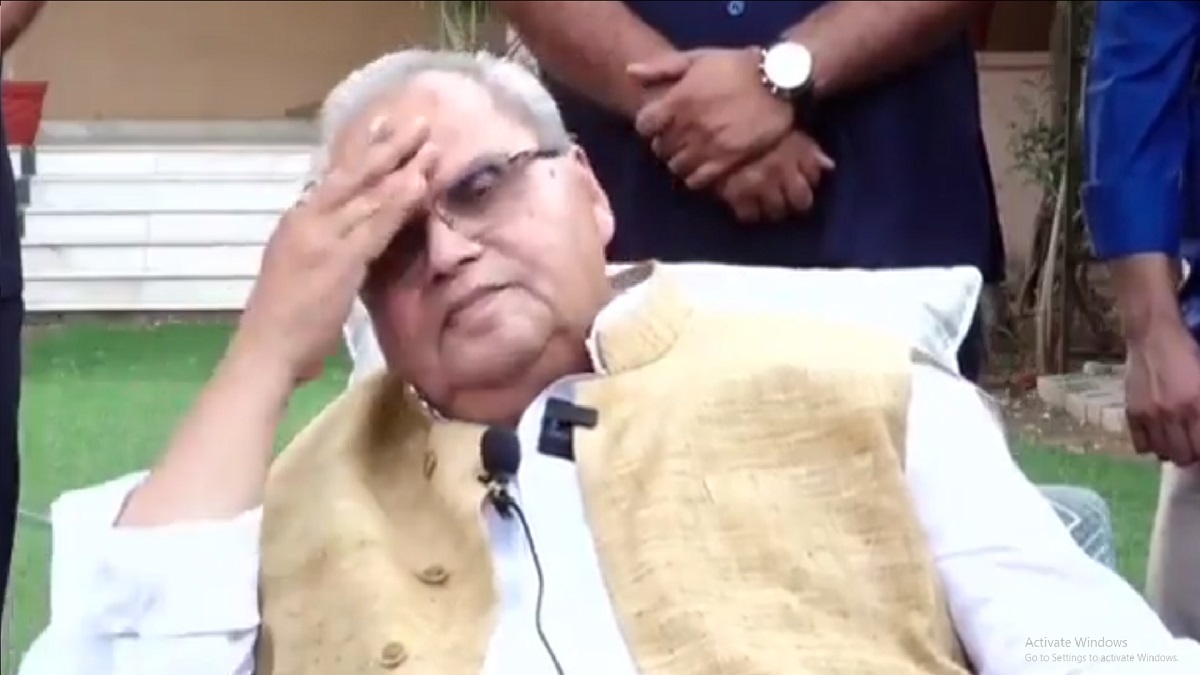 CBI officials leave Satyapal Malik's residence in Delhi after recording his statement in corruption case