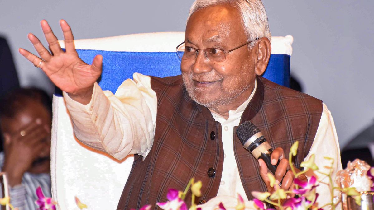 Bihar CM Nitish Kumar sidesteps query on fighting Lok Sabha poll