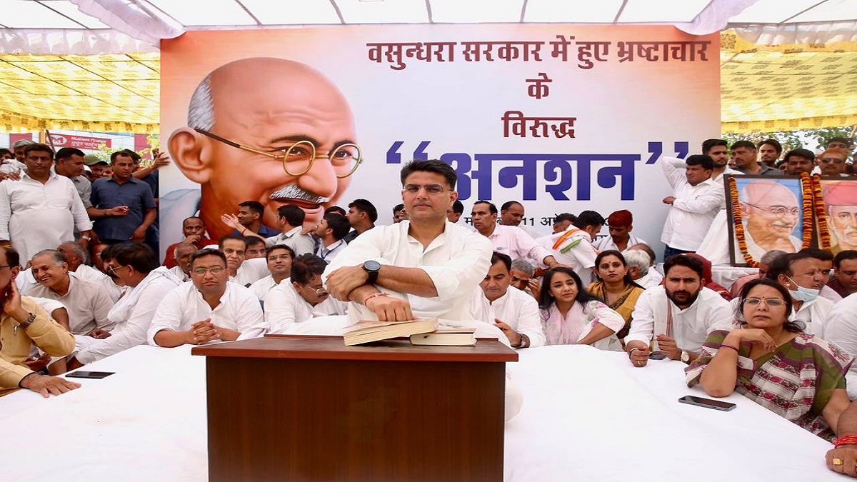 Rajasthan: Congress Divided Over Sachin Pilot Issue, Kharge May ...