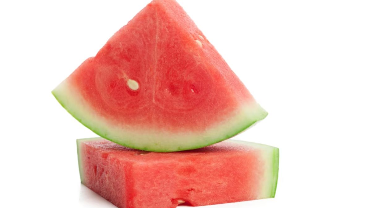 Want to buy a sweet tasting watermelon? Here's how to pick a perfectly ripe one