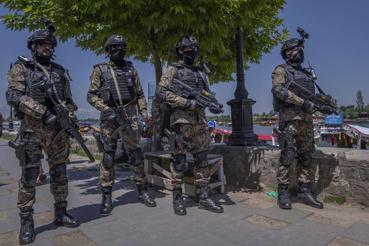 Rumah lima teroris yang berbasis di Pakistan digerebek di Doda JK