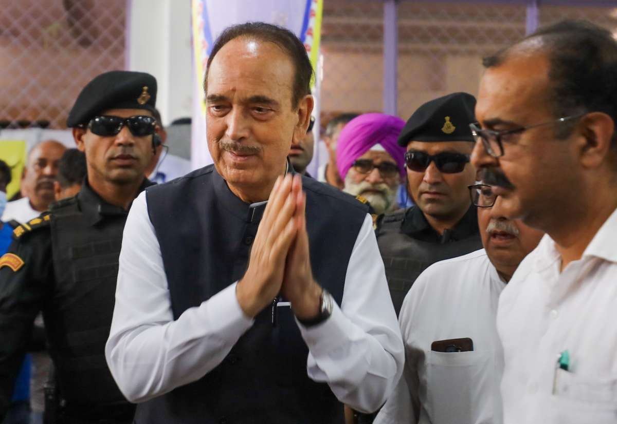 Ghulam Nabi Azad clarifies his 'majority of Muslims in India have ...