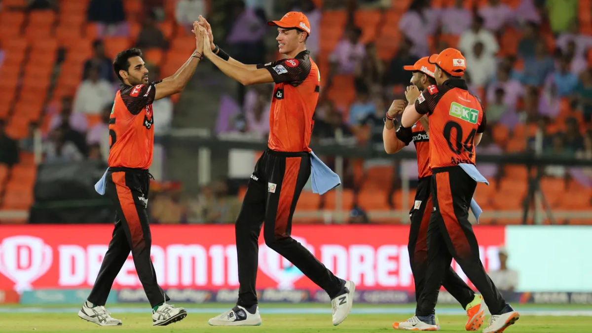 IPL 2023: Gujarat Titans inch past Royal Challengers Bangalore by