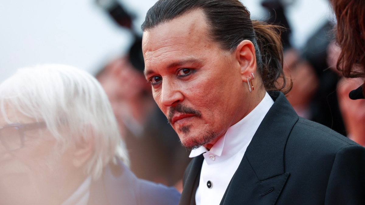Cannes 2023: Johnny Depp tears up as he receives standing ovation for ...