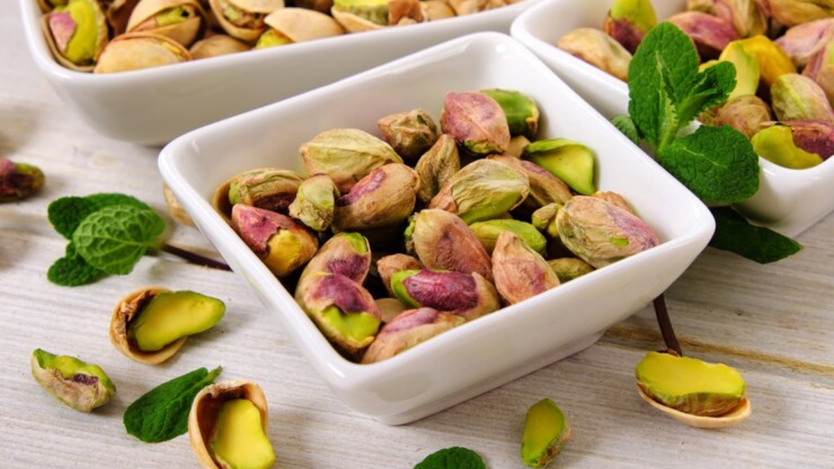 9 Essential amino acids in Pistachios required in the body India TV