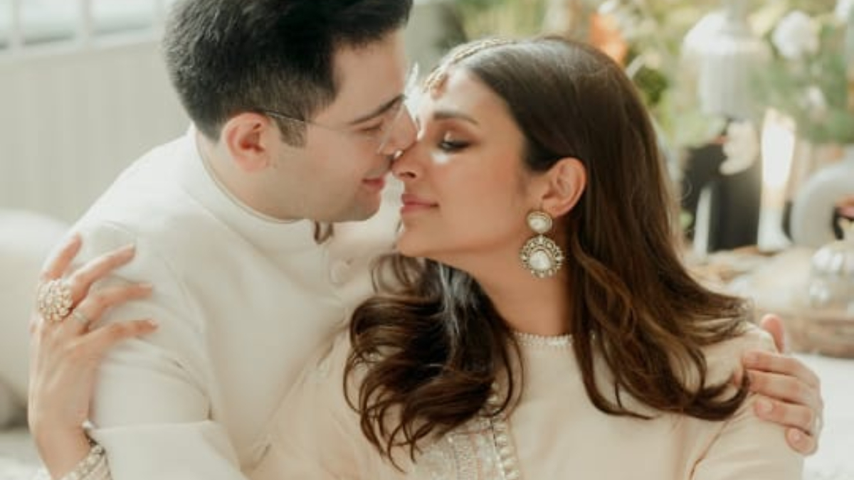 Parineeti Chopra-Raghav Chadha are now engaged;  see first photos of the couple