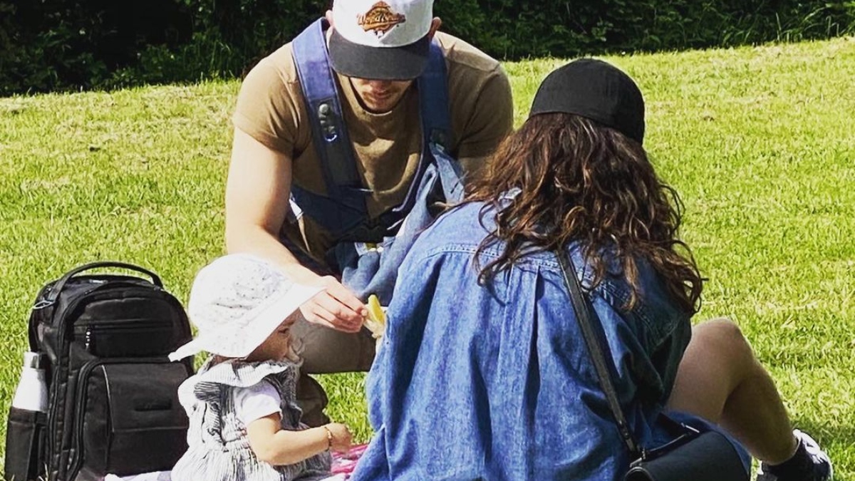 Priyanka Chopra shares adorable photo with Nick Jonas, daughter Malti Marie from Sunday picnic