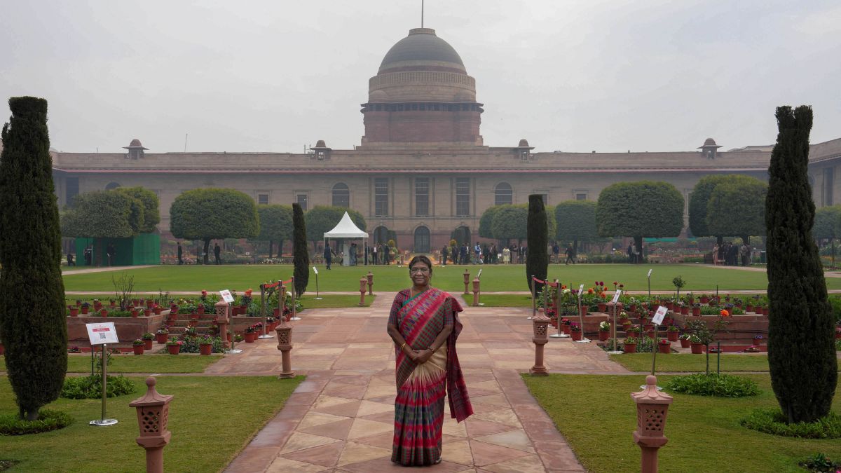 Golden Chance! Rashtrapati Bhavan to be open for public viewing for six  days a week | DETAILS | India News – India TV