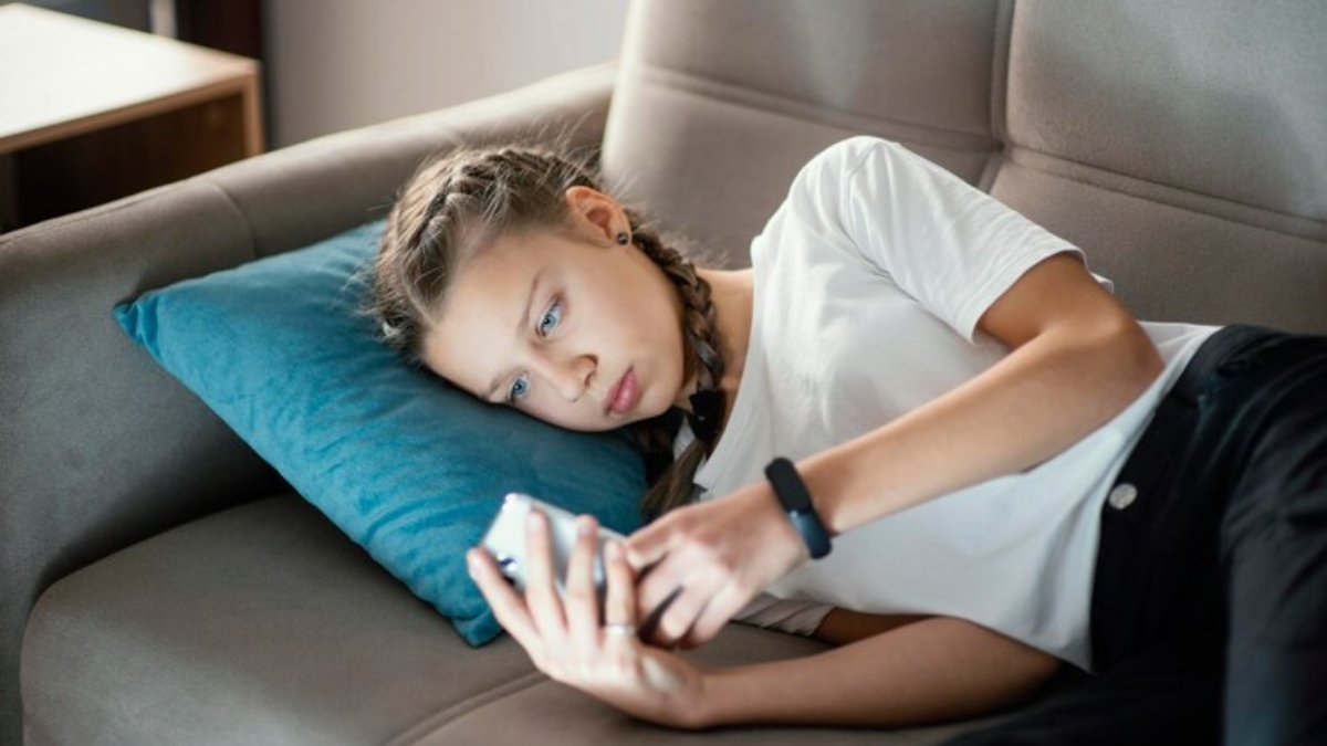 Waktu layar pada remaja: Bagaimana cara mengelolanya?