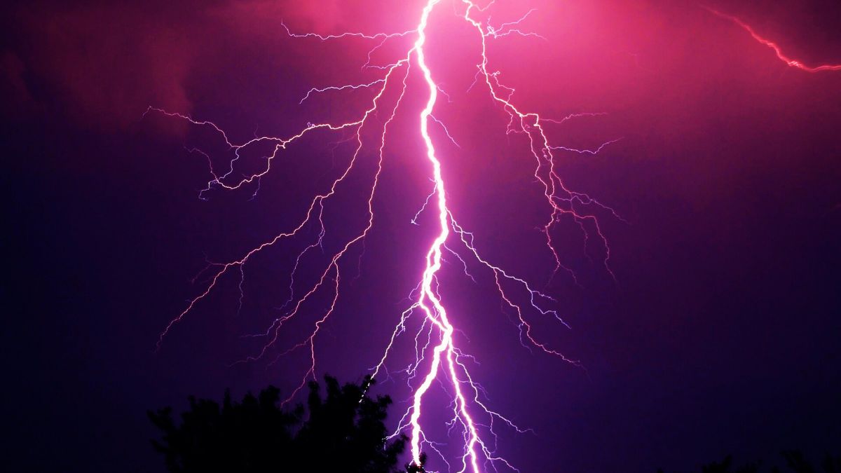 Bihar: At least 6 killed in tragic lightning incidents in Begusarai, Darbhanga; CM announces compensation