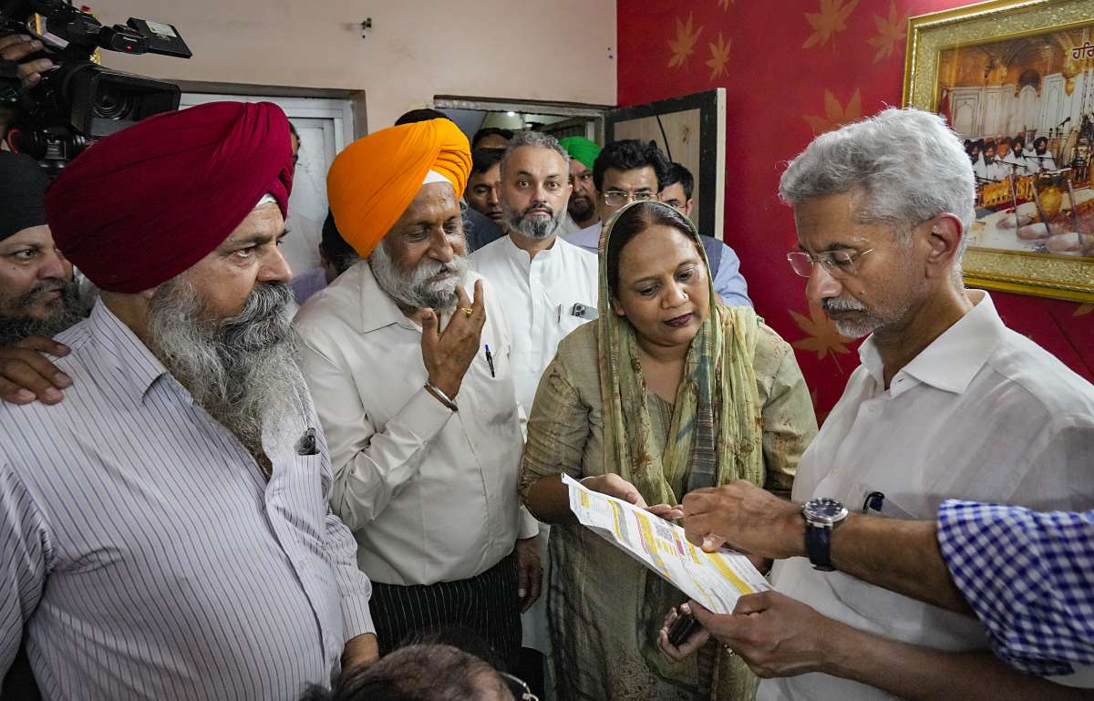 'Sometimes we politicise everything, but this is a matter of humanity': Jaishankar after meeting Afghan Sikhs