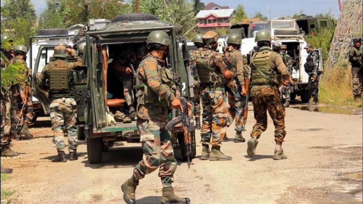 Jammu And Kashmir Two Let Militant Associates Arrested In Baramulla