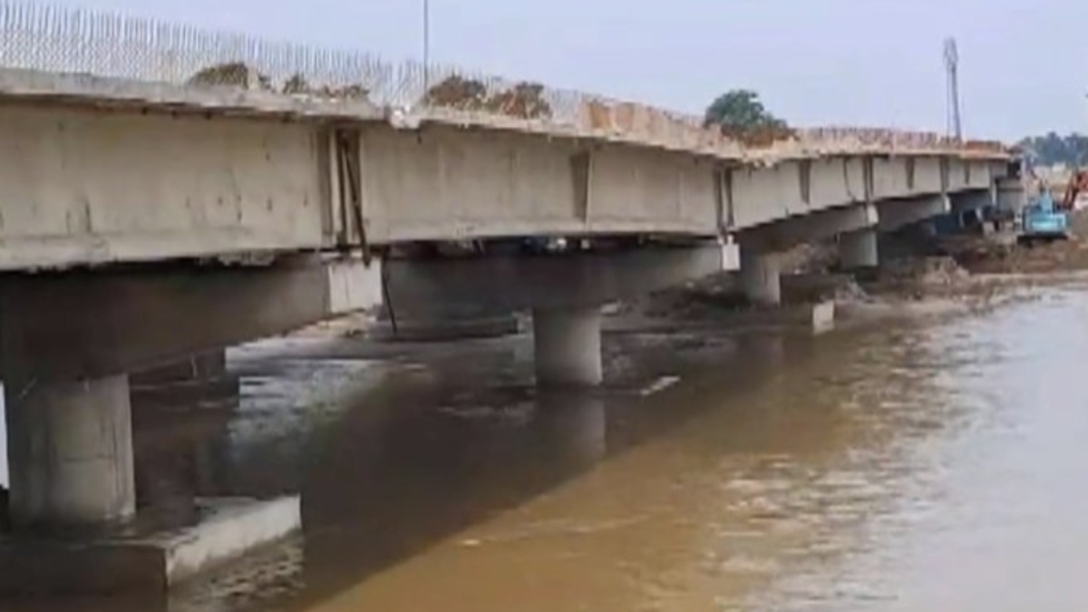 Bihar: After Bhagalpur, another under-construction bridge collapses in Kishanganj | VIDEO