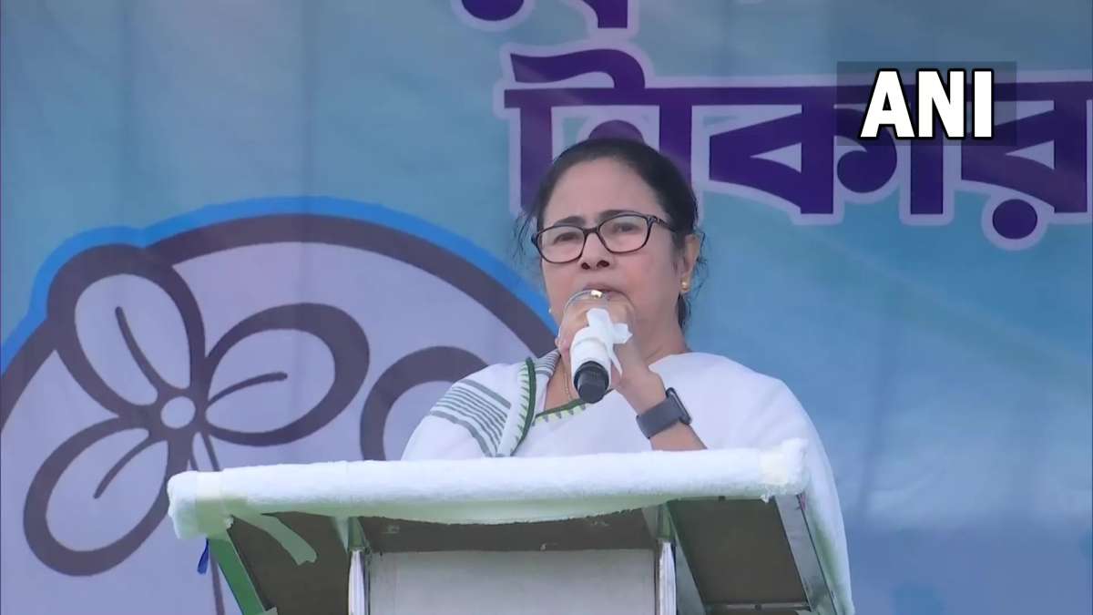 Bengal panchayat polls: BSF 'threatening' voters in border areas, alleges Mamata; Force responds