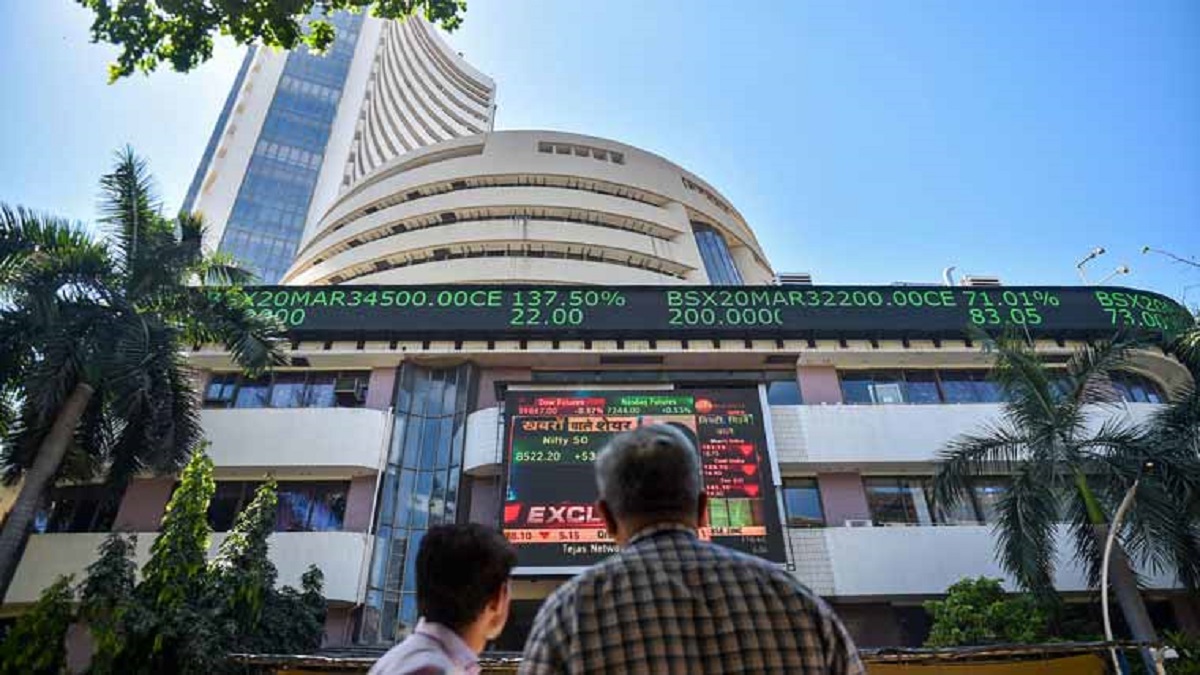 Markets bounce back in early trade after two days of fall; Rupee rises 10 paise against US dollar