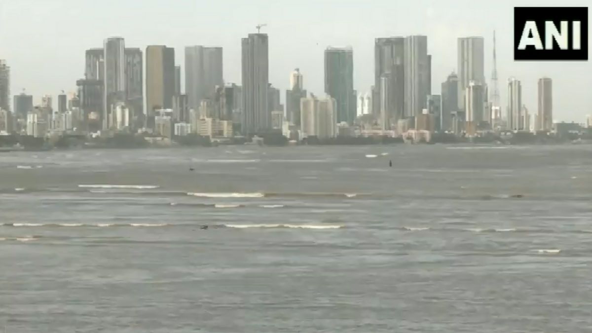 Maharashtra: High waves seen in coastal areas ahead of 'extremely severe' Cyclone Biparjoy | WATCH