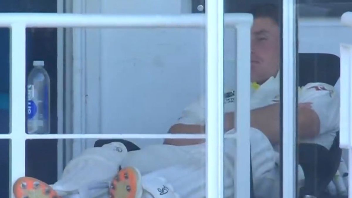 Watch: Hilarious scenes as Mohammed Siraj interrupted Marnus Labuschagne's nap on Day 3