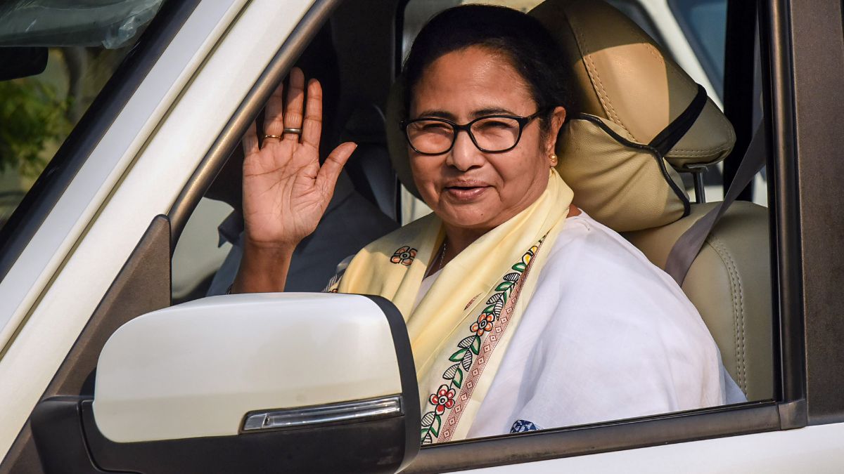 West Bengal: Mamata Banerjee's helicopter makes emergency landing at Sevoke Airbase, CM taken for check-up