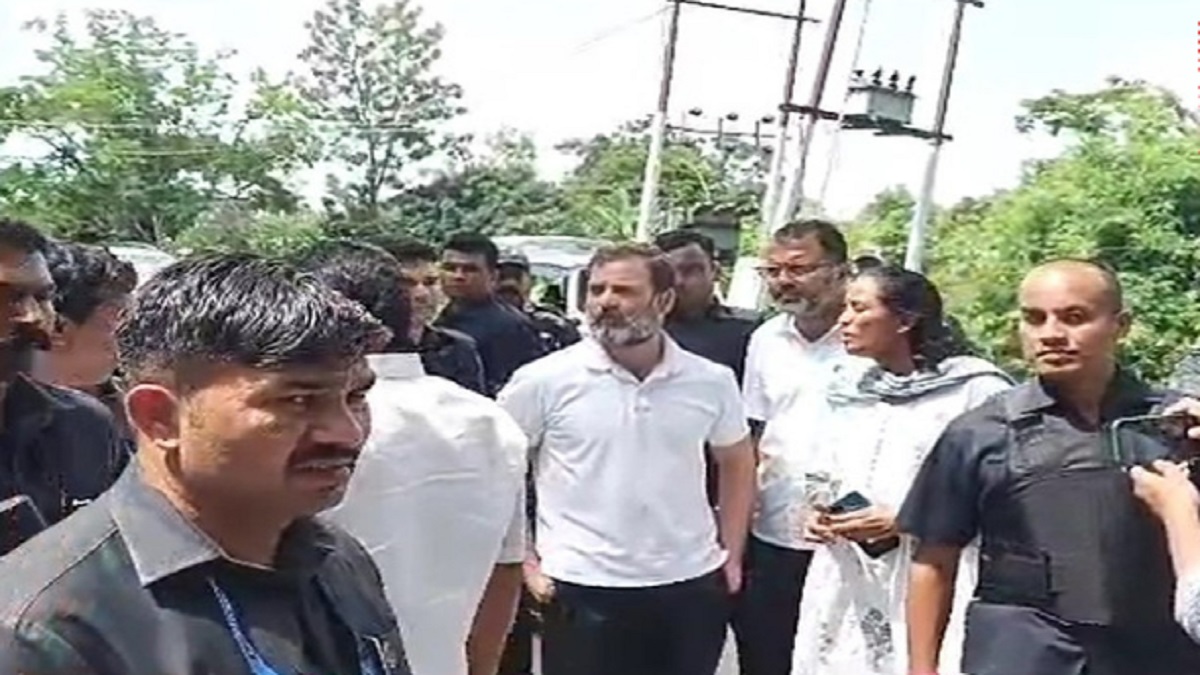 Congress leader Rahul Gandhi returns to Imphal after his convoy stopped by police near Bishnupur