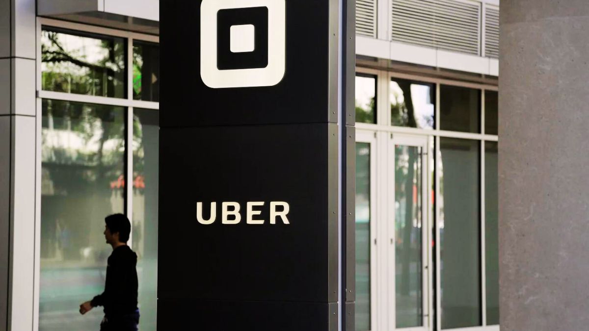 Indian-origin man pleads guilty for smuggling 800 Indian citizens to US via Uber cab; earns $5 lakh