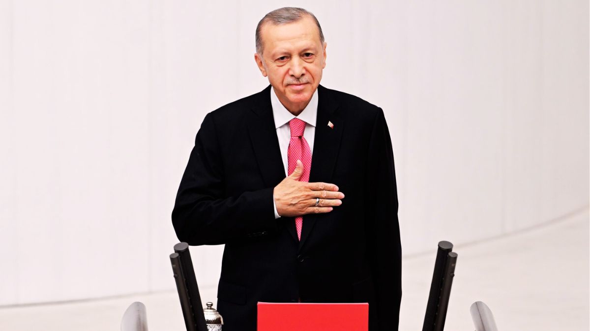 Turkey: Erdogan takes oath as president for the third time after historic victory I WATCH