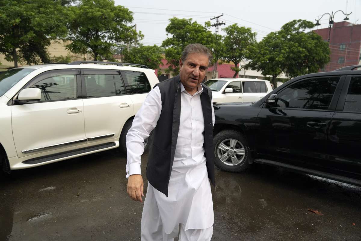 After Imran Khan, Pakistan election commission disqualifies Qureshi from contesting polls for 5 years – India TV