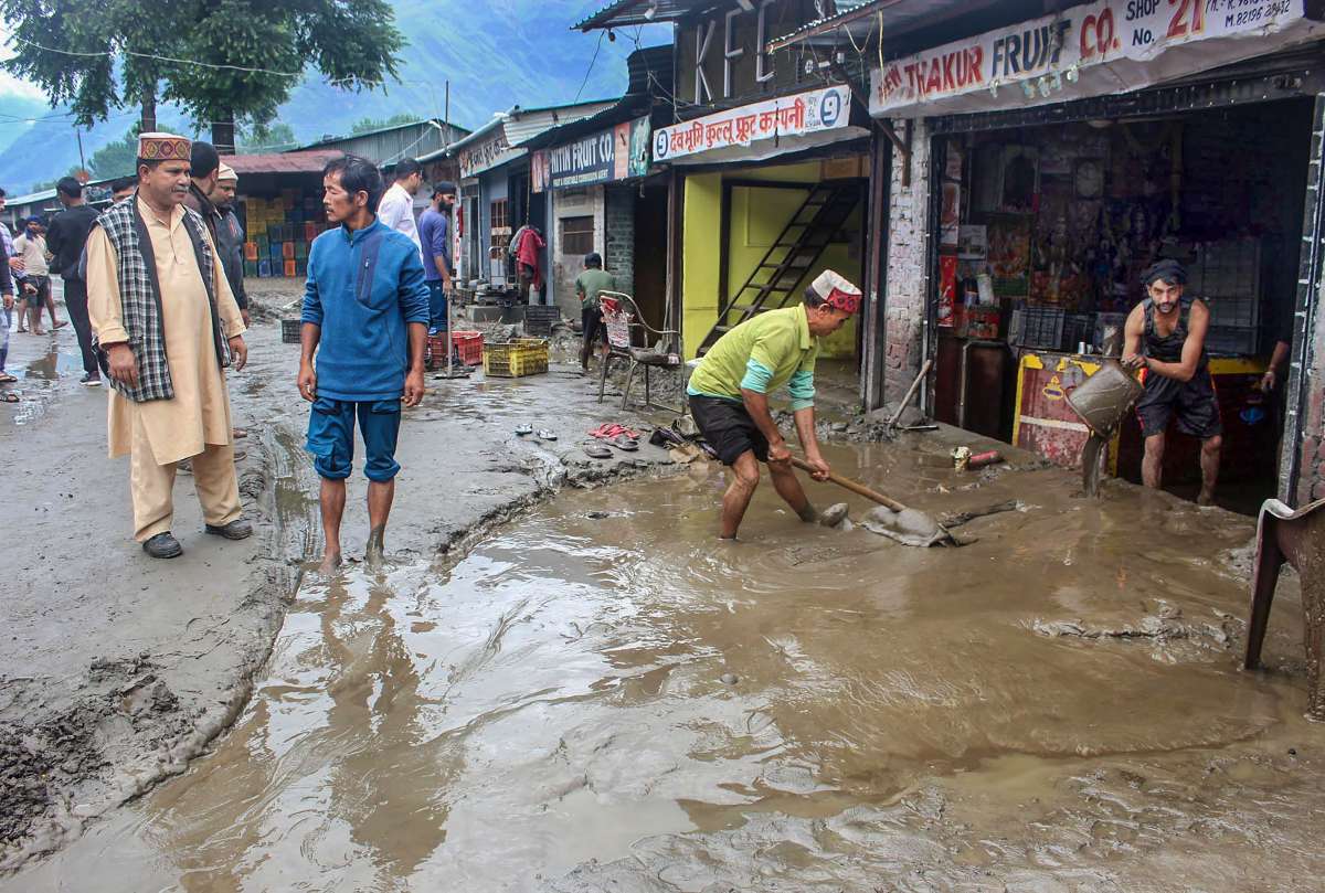 Himachal Pradesh: Weather department predicts less rainfall tonight, tomorrow