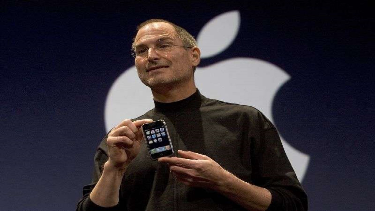 First-edition 2007 Apple iPhone sets auction record, fetching Rs 1.5 crore