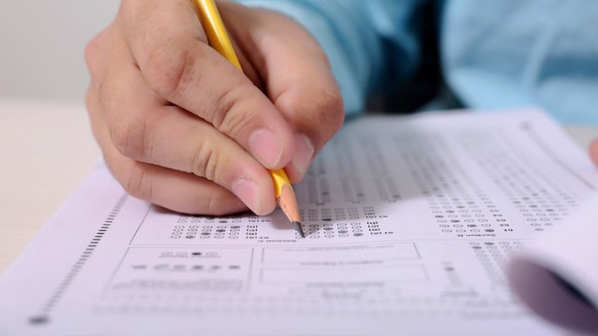 Mumbai University releases revised schedule for semester exams
