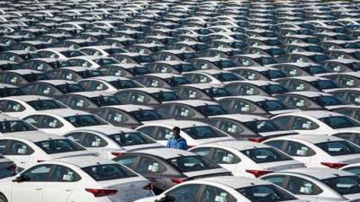 Indian auto sector sees 92% decline in deal activity amid EV boom