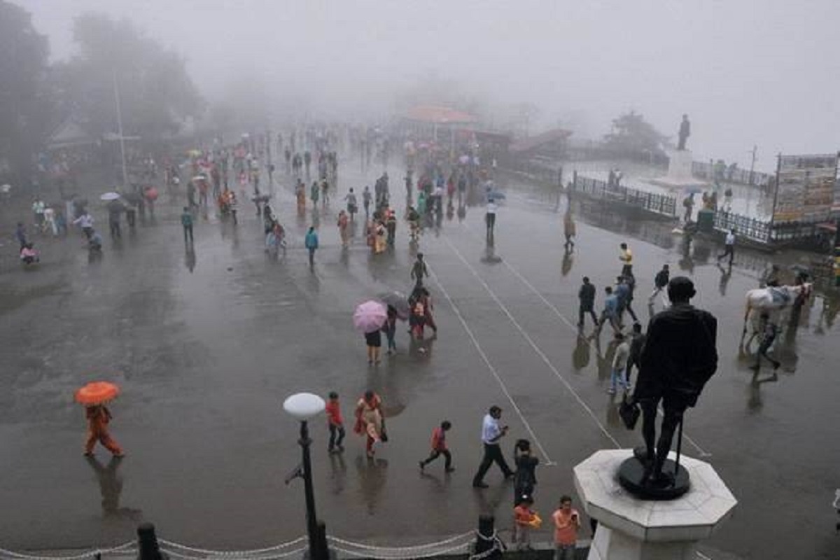 Imd Issues Red Alert In 7 Districts Of Himachal Pradesh Warns Of Landslides Floods India Tv 