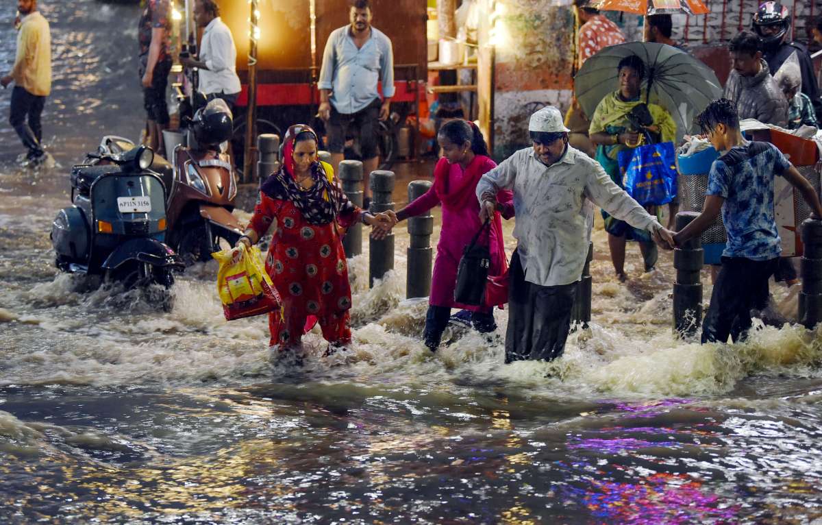 Weather update: Heavy rainfall in Telangana, Maharashtra; rain pattern to shift from July 29 | DETAILS