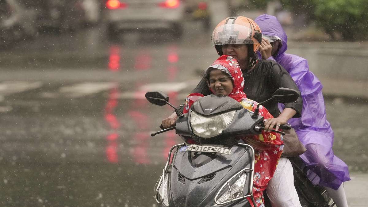 maharashtra-weather-schools-colleges-closed-in-mumbai-palghar