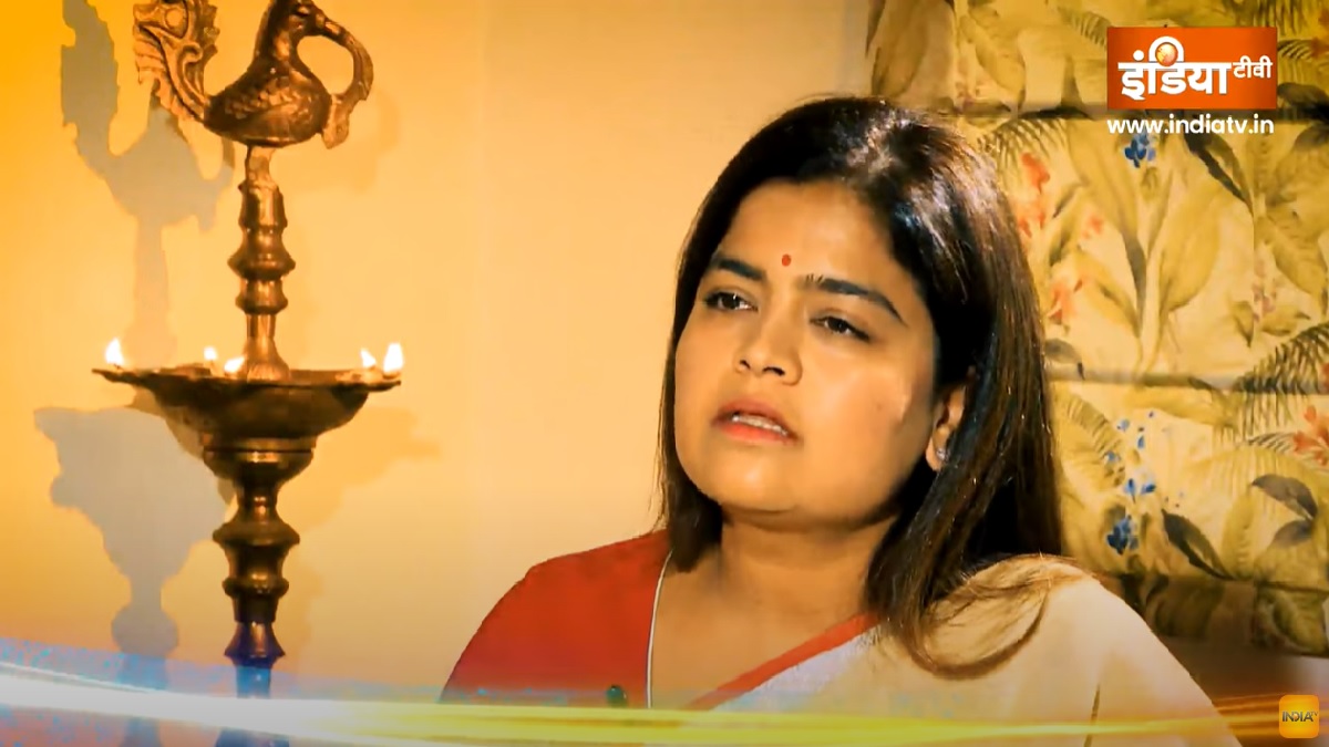 Sawal To Banta Hai: From Manipur horror to Oppn alliance, BJP's Poonam Mahajan exclusive reply on India TV