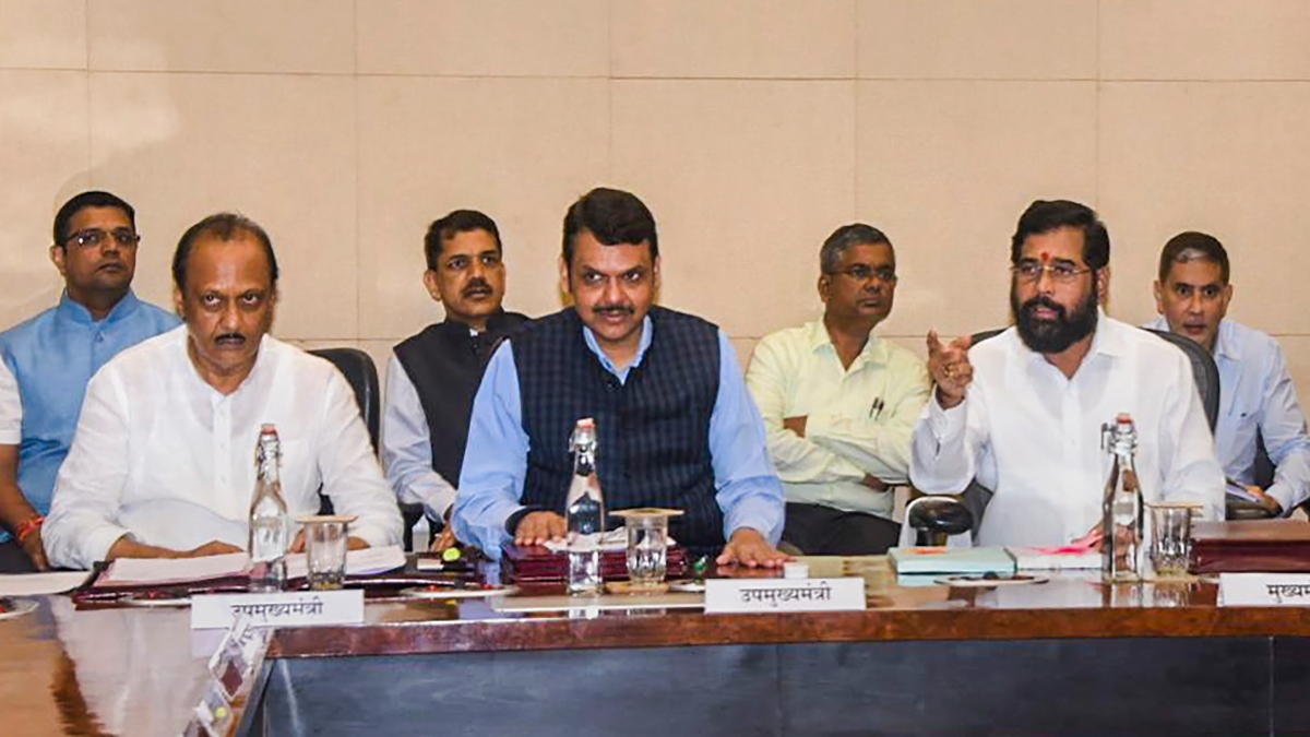 Maharashtra: Cabinet Expansion Likely Tomorrow, Uddhav Faction Says ...