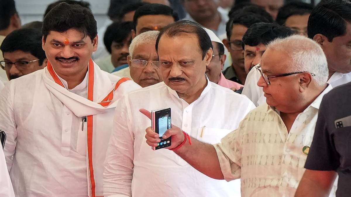 Ajit Pawar, Other NCP Ministers Meet Sharad Pawar Again In Attempt To ...