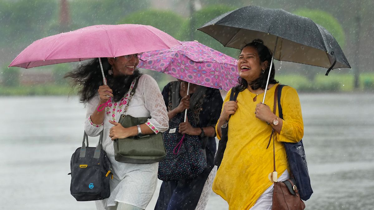 Heavy rains: Yellow alert issued for THESE districts of coastal ...