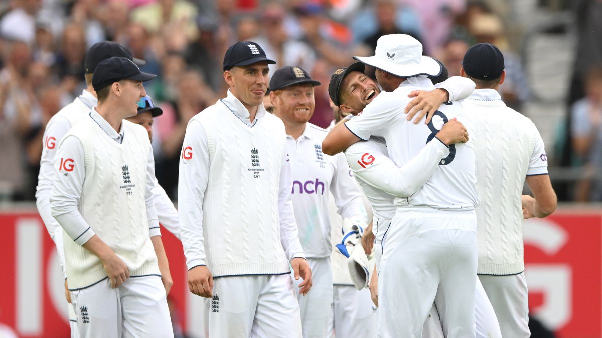 WATCH | Joe Root plucks one-handed ripper out of thin air to send Marnus Labuschagne packing