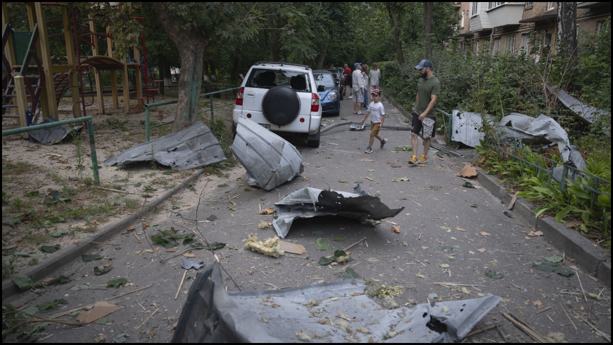 2 Killed In Kyiv In Retaliatory Strikes After Ukraine Launches Largest ...